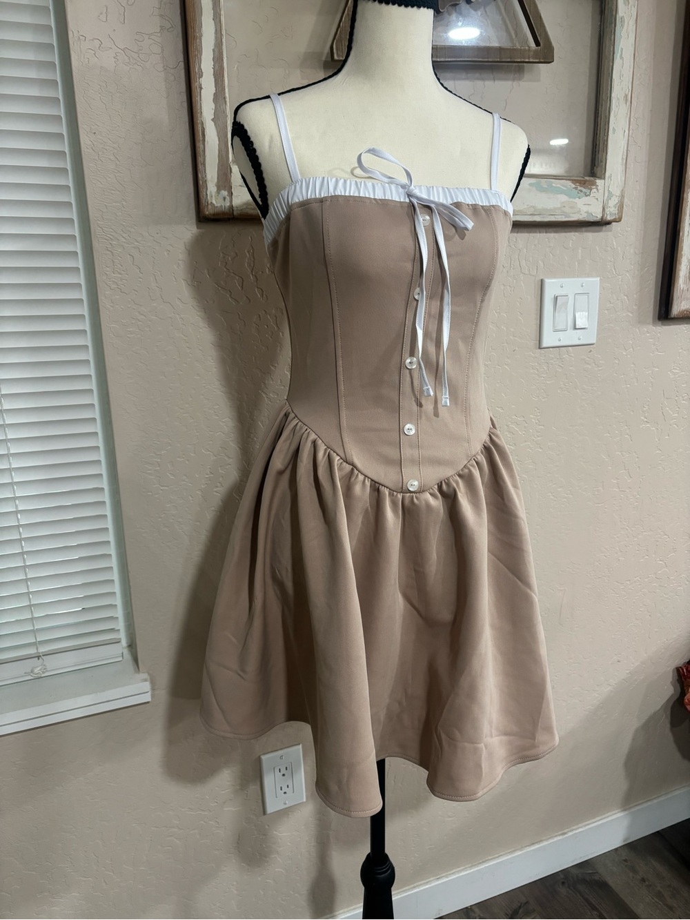 🔥Tan Beige Mini Dress with White Trim